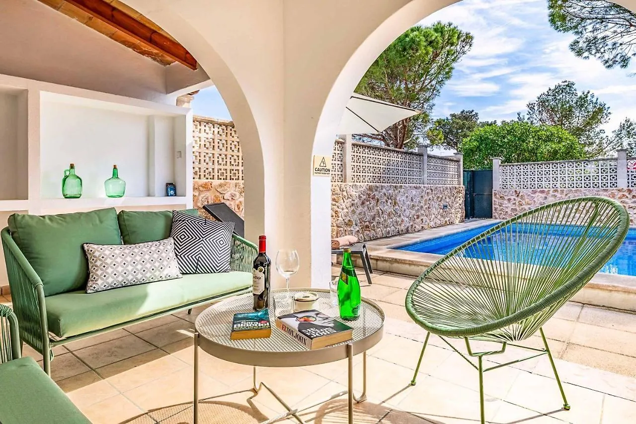 Villa Monsy 1 Port de Pollenca Spain